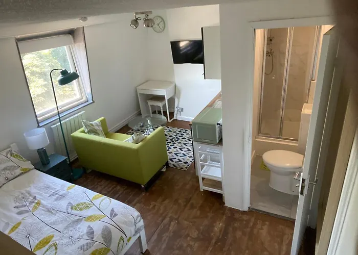 Accommodation Hub Studio 3