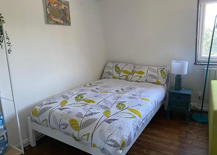 Accommodation Hub Studio 3